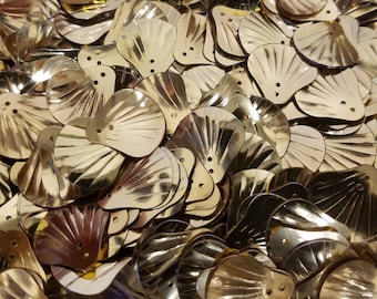 500 pcs Vintage Loose Seashell Sequins Large 20mm Metallic Gold for Sewing Crafts