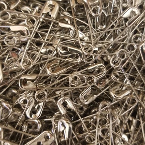 100 pcs Silver Nickel or Gold Brass Plated Steel 28mm 1-1/8&quot; Safety Pins Size No. 1 Basting Pins for Quilting, Crafts