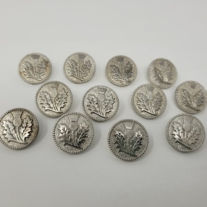 12 pcs Botanical Thistle Plant Silver Molded Plastic Sewing Buttons 20mm 3/4" Round Vintage