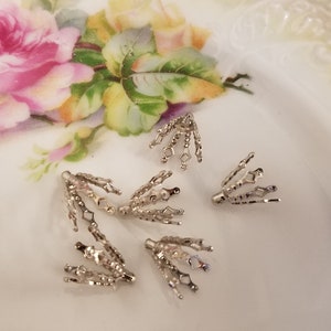 Pack of 36 Silver or Gold Tone Metal Filigree Tulip Bell Bead Caps Cones 6mm Vintage Victorian Beading
