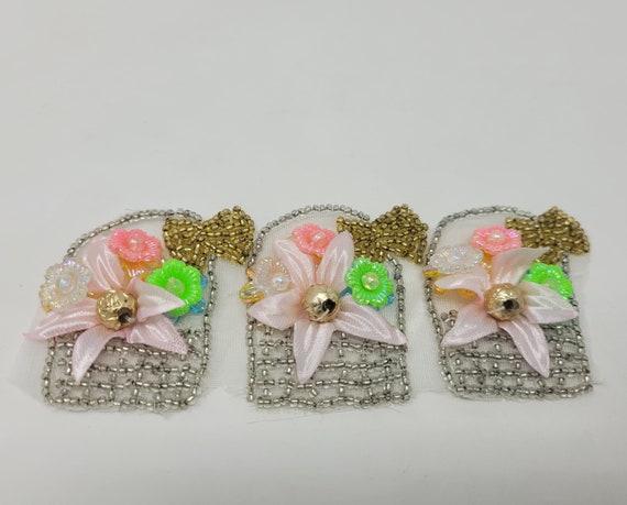 Lot of 3 Floral Flower Basket Beaded Sew-on Applique Craft  display picture 3