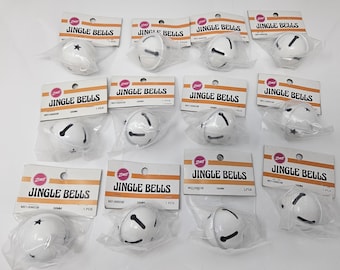 12 Zim's White Star Jingle bells - 1-1 / 2 "38 mm Matte Metallglocken mit Sternausschnitten für Weihnachtshandwerk & Kränze - Vintage