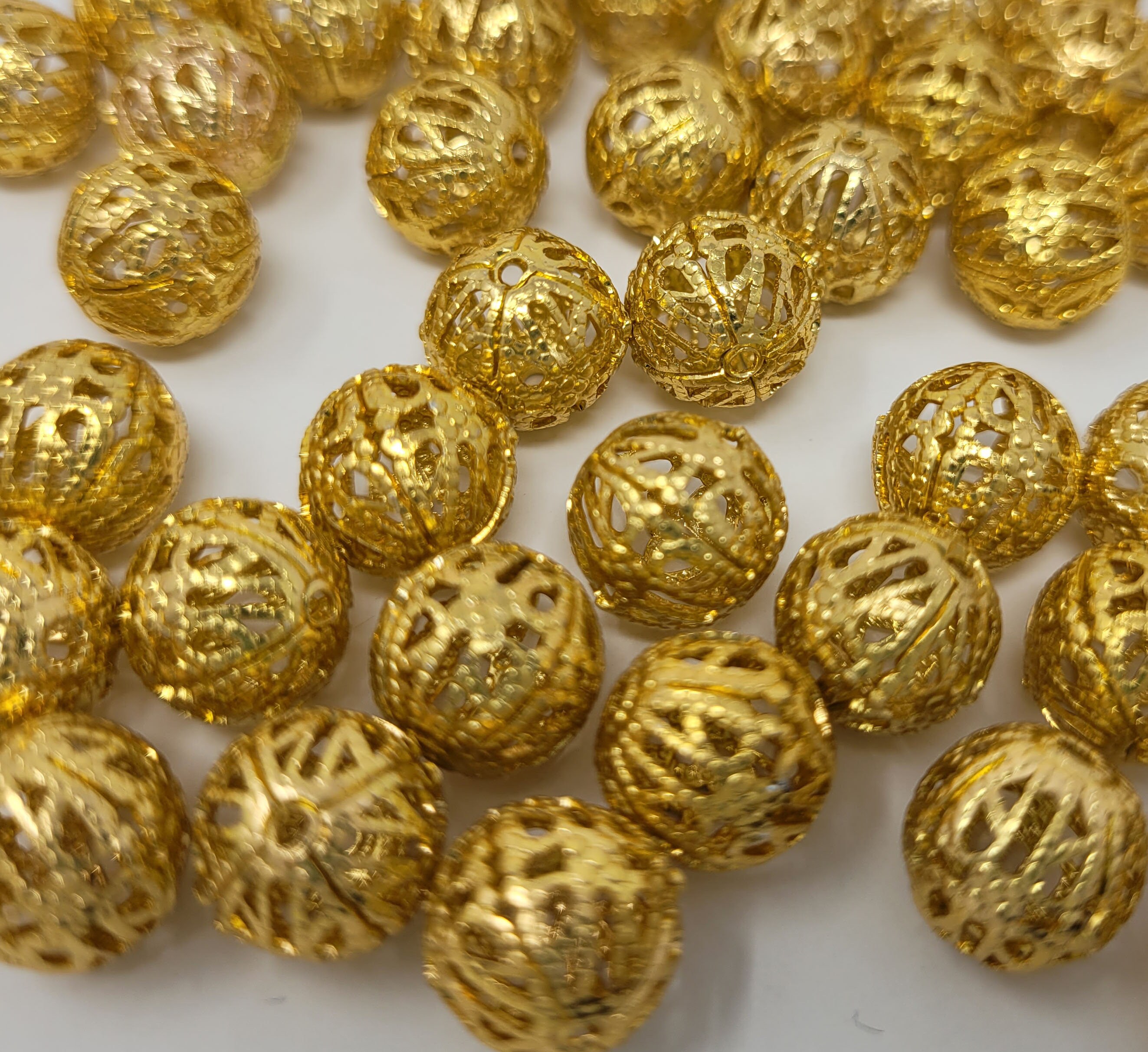 Pack of 40 Vintage 10mm Round Gold Metal Ball Sphere Delicate Etsy