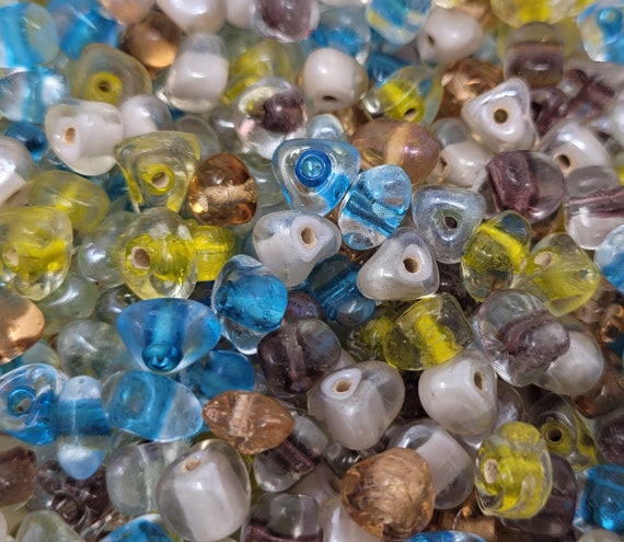 Lot De 120 Perles Vintage En Verre Jaune Forme Disque - Diamètre 8 à 10 Mm, Occasion, Fabrication Inde