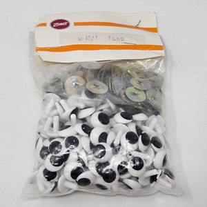 Bulk Pack 144 Zim's Vintage Black and White Round Domed Comical Cartoon Plastic Safety Eyes for Craft Doll, Amigurumi Toy, or Puppet Making