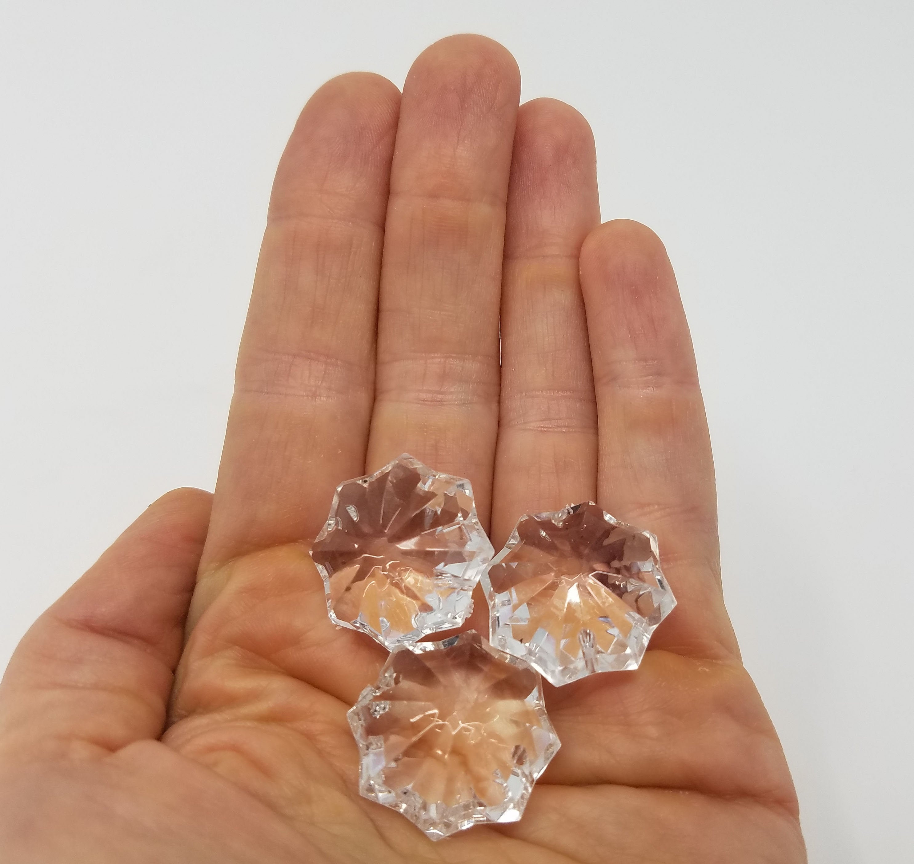 Pack of 20 Large Crystal Clear Acrylic Plastic Faceted Flower Etsy