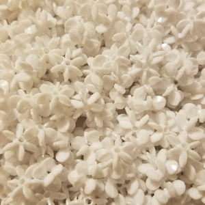 1,000 pcs 12mm Starflake Sunburst Plastic Acrylic Craft Beads