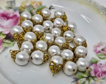 25 pcs 12mm Round White Pearl Beads with Gold Filigree Bead Cap