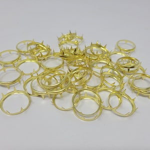 50 pcs Gold Tone Metal Large 20mm Round Ornate Nailheads Decorative Studs for Crafts