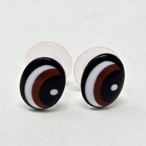 8 Pair Zim's Vintage 15mm Brown, Black & White Oval Comical Cartoon Plastic Safety Eyes for Craft Doll, Amigurumi Toy, or Puppet Making