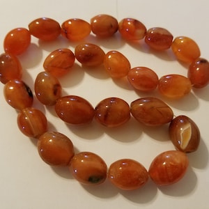 Pacote com 25 contas soltas vintage de ágata cornalina marrom-alaranjada, pedra natural polida, 16 mm, ovais para artesanato em joias