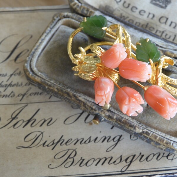 Pretty Vintage 1980s Genuine Angel Coral Jade Floral Brooch on 18ct gold plated setting