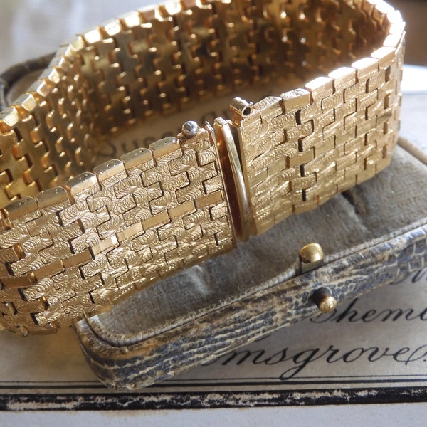 Gorgeous Vintage 1970s 18ct Gold Plated CUFF Bracelet