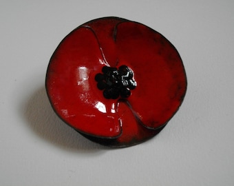 Grande broche Coquelicot, émaux sur cuivre