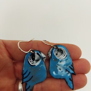 Parrots bleus, boucles d'oreilles fantaisie, émaux sur cuivre et argent image 5