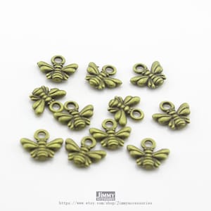 50 Antique Bronze Bee Charms: Zinc Alloy Pendants (10x11mm)