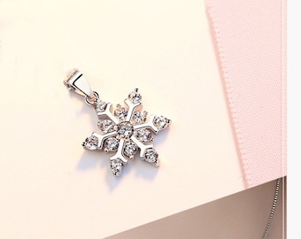 S925 Sterling Silver . Snowflake charms, Snowflake Pendant on Sterling Silver Necklace Chain, Bridesmaid Necklace, Gift for Her