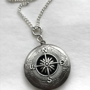 Silver Compass Locket Necklace, Travel Guidance Locket, Friend, Graduation Gift for Men Photo Locket Necklace