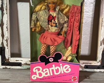 Vintage Mattel Disney Character Fashions Barbie Doll 1990 NRFB Limited Edition #4385