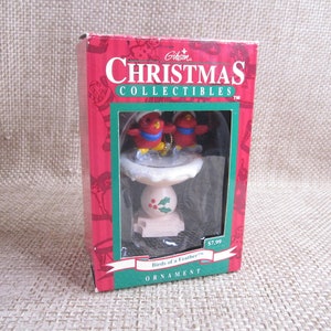 Christmas Cardinals Bird Bath Ornament Gibson Collectibles 1995