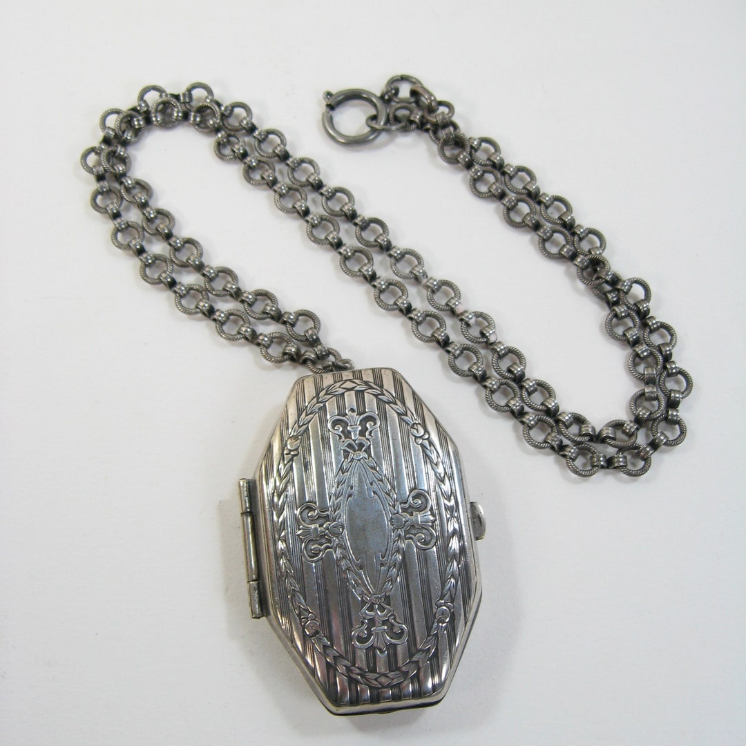 Antique Edwardian Coin Holder Necklace With Textured Silver Chain 30