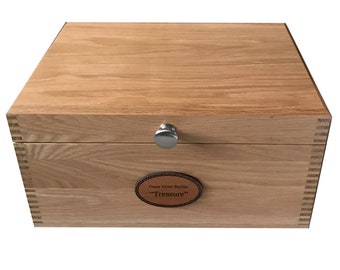 Solid Oak Memory Box - Optional Personalisation with Silver tone knob