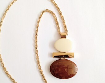 Gianni Versace Ceinture ou collier en or avec chaîne Medusa fabriqué en