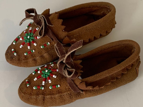 Vintage Child's or Doll's Moccasins Beaded Soft S… - image 7