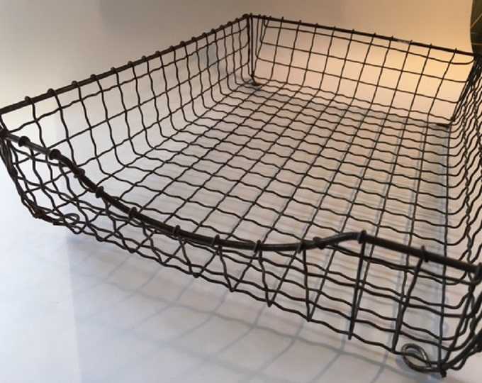 Vintage Wavy Wire Basket Desk Tray Mail Tray Rustic Tray Etsy