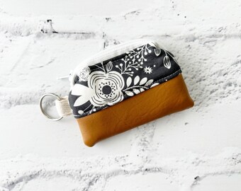 Small Zipper Pouch, Coin purse, Floral pouch, Minimalist Wallet, Mother’s Day  Gift