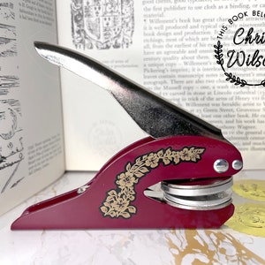 Gravador de livro feito sob medida com seu nome e design escolhido da biblioteca de, livro pertence a, Ex Libris, ótimo presente para amantes de livros M/GOLD