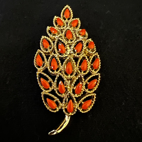 Gerry’s Filigree Leaf Brooch Pin Orange Enamel Go… - image 1