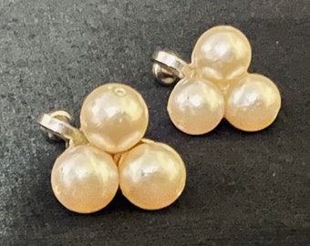 Vintage Triple Pearl Earrings Screw Backs