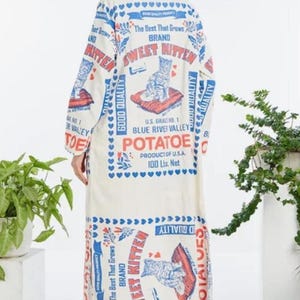 Novo casaco longo feminino estilo cardigã com estampa de gatinhos em formato de saco de batatas.