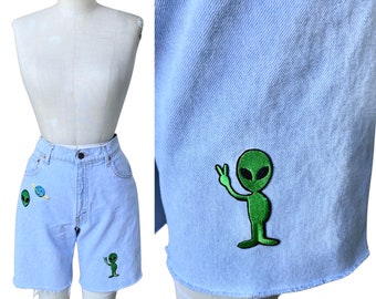 Vintage 90s Levis Alien Dad Shorts