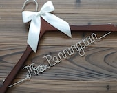 Promotion,One line Wire Name Wedding Hanger, Personalized Bridal Brides Hanger, Bride Name Hanger, Personalized Bridal Gift