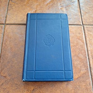 Charles Dickens The Pickwick Papers Vintage 1950&#39;s Oxford University Press Hardback Edition