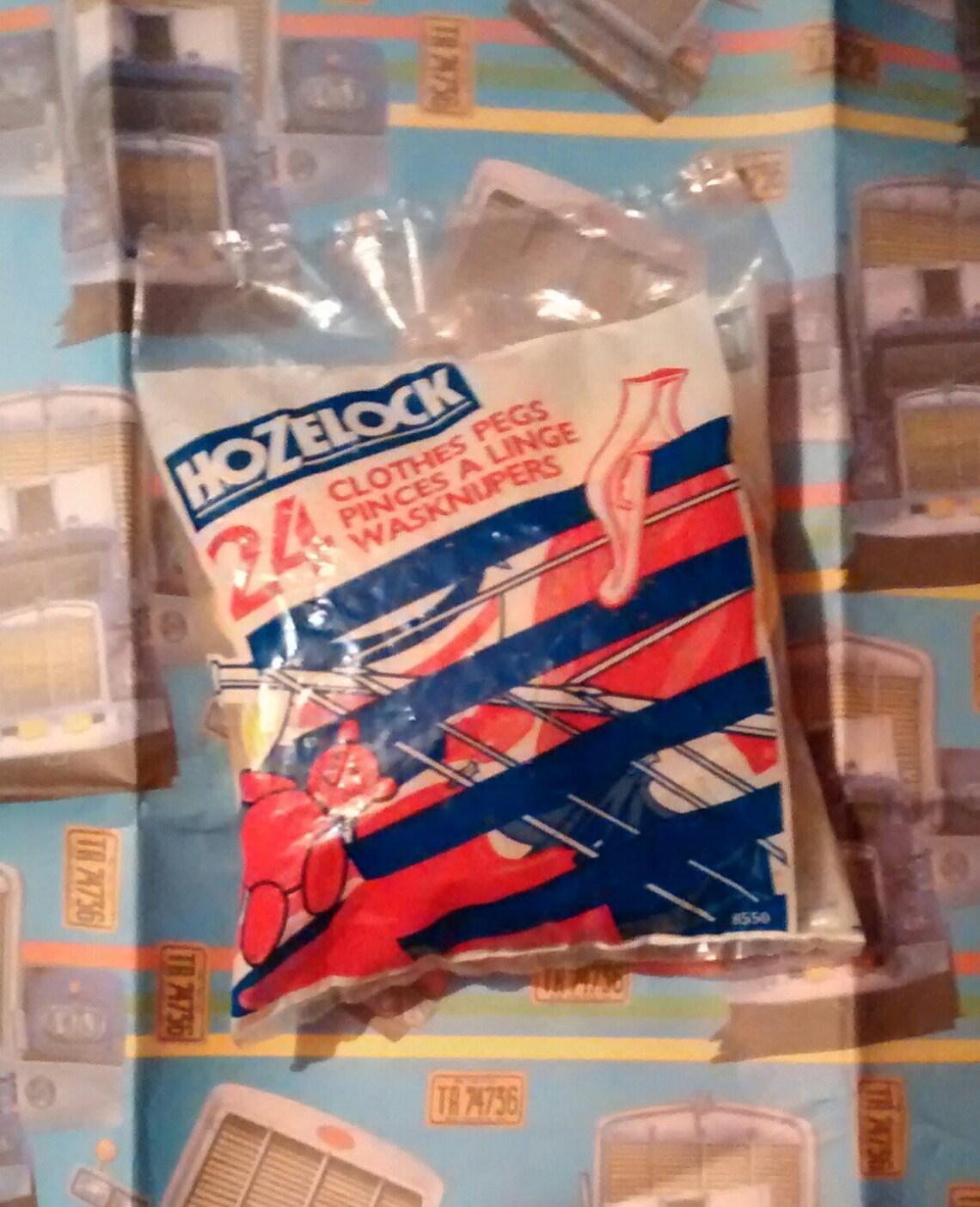 24 Vintage Hozelock Clothes Pegs Etsy