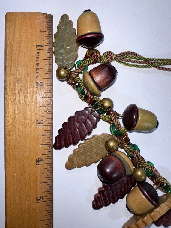 Vintage Carved Wood Acorns and Leaves Necklace - image 7