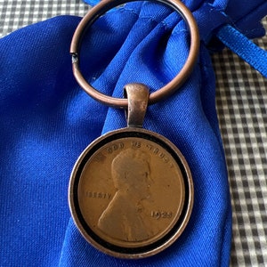 Brelok do kluczy z 1925 r. nr 100 – antyczna miedź