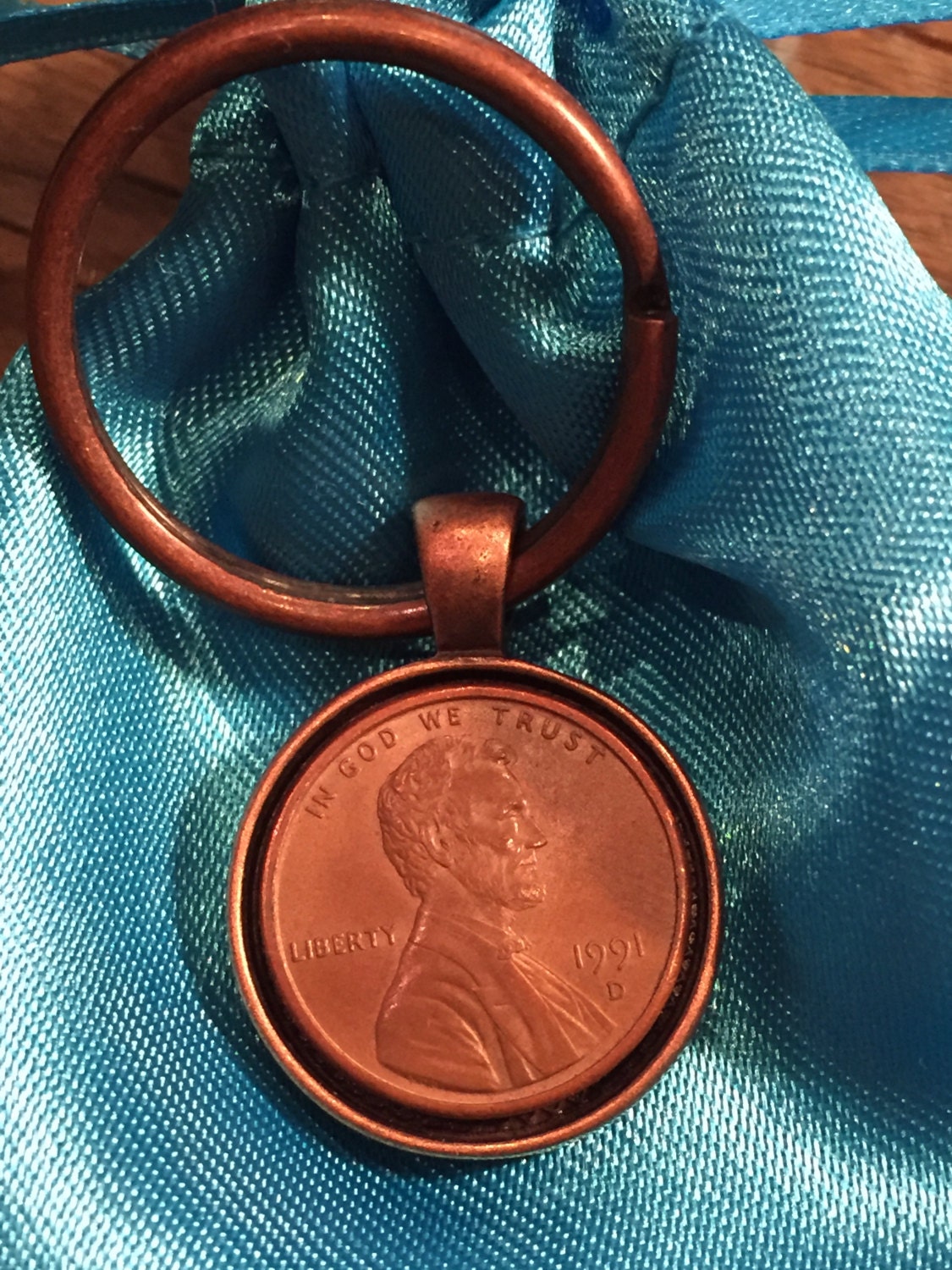 1991 Penny Keychain - Antique Copper