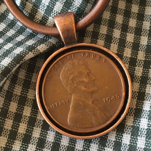 1945 Penny Keychain - Antique Copper