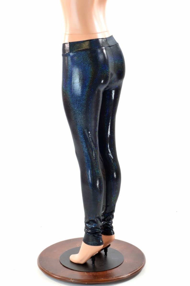 Old Navy Women's Mid-Rise Elevate Side-Pocket Crop Leggings - Black Jack - Tall Size S in 2021 