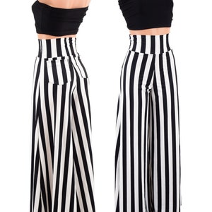 Black and White Stripe Wide Leg Pants with high waist, and BACK POCKETS  157777