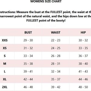 K&ouml;nnte beinhalten: Eine Gr&ouml;&szlig;entabelle f&uuml;r Damenbekleidung mit Ma&szlig;en in Zoll f&uuml;r Brust, Taille und H&uuml;fte. Die Tabelle umfasst die Gr&ouml;&szlig;en XXS, XS, S, M, L, XL und 2XL.