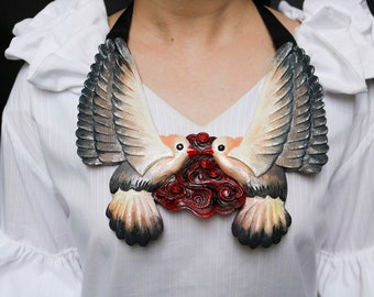 Hand carved Hummingbird necklace (grey)