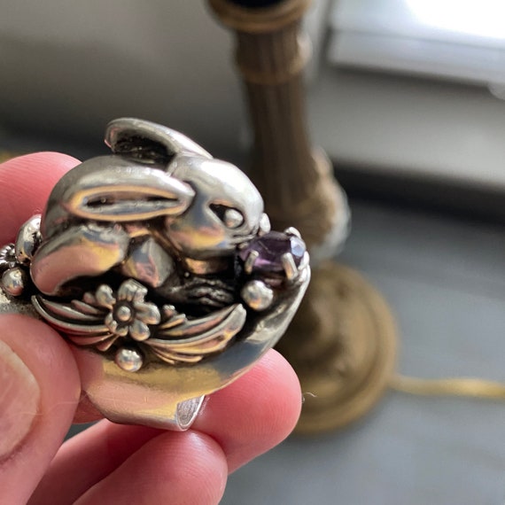 Sterling Silver Rabbit Ring: Gaudy Amethyst State… - image 3