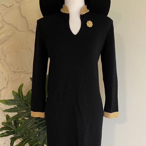 Vintage Dress,St, John Marie Gray Sweater Dress Black Gold Deco Mini Logo Sheath Size 4