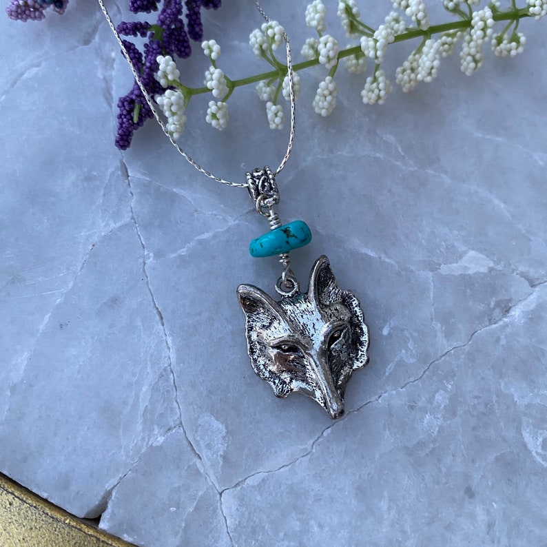 Silver Necklace with Turquoise /& Wolf Face Head Southwest Boho Style