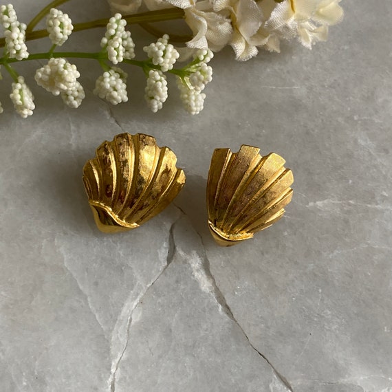 Shell Earrings, Sea Shell Earrings, Vintage Napie… - image 5